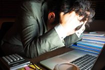 仕事が辛い時に知っておきたい考え方!思い込みと働き方を変える