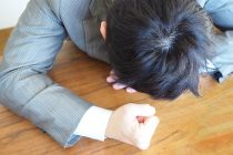「大好きな彼女に振られた!」辛い気持ちと未練への対処法